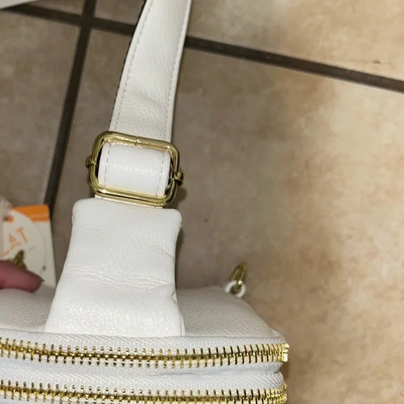 Inicat cross body bag NWT - Picture 4 of 6